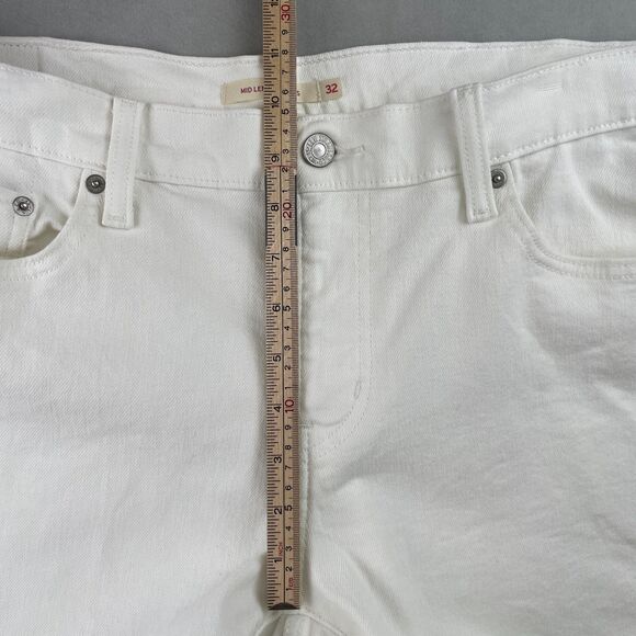 Levi's Denim Shorts Wmn 32 White Mid Rise Cuffed Stretch Cotton Zip Fly 5 Pocket - Picture 5 of 8